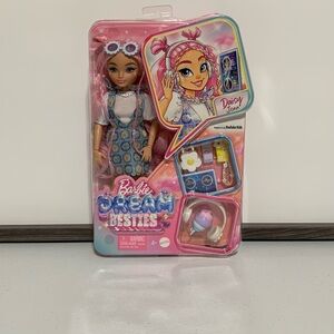 Barbie Dream Besties Daisy Jean Doll & Accessories-New